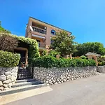 Elma In A Quiet Area شقة تْسْغيكفانِتْسا