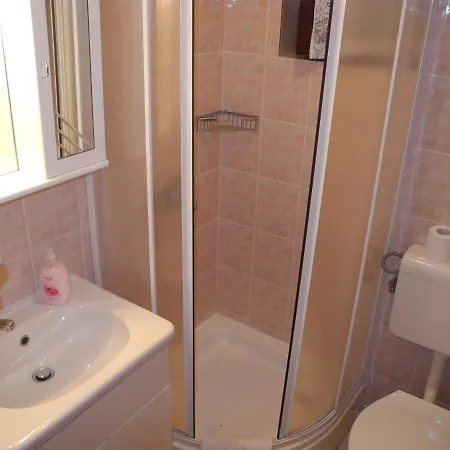 Elma In A Quiet Area *